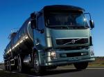 Volvo VM 330 4x2 Tractor 2012 года